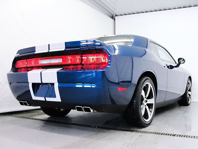 Dodge Challenger 2011 photo 22