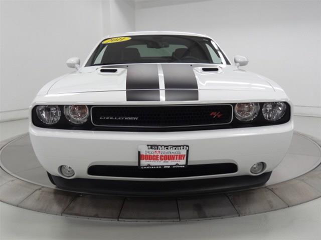 Dodge Challenger 2011 photo 7