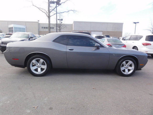 Dodge Challenger 2012 photo 4