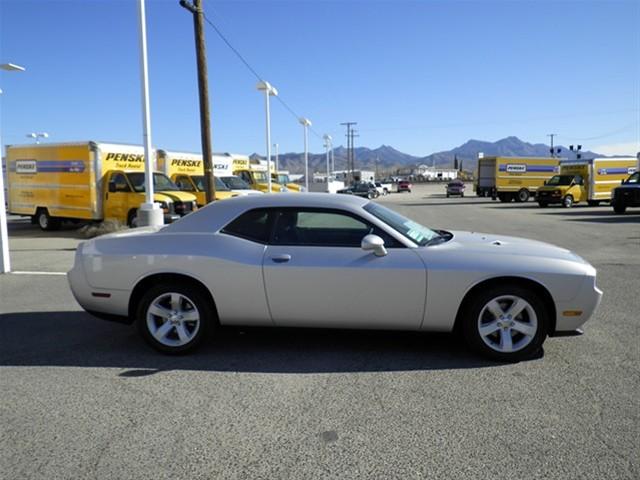 Dodge Challenger 2012 photo 4