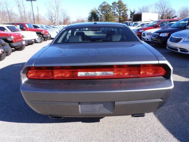 Dodge Challenger 2012 photo 5