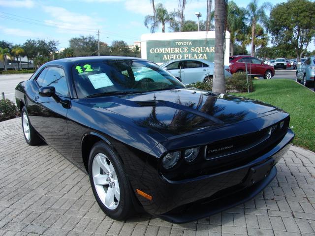 Dodge Challenger 2012 photo 1