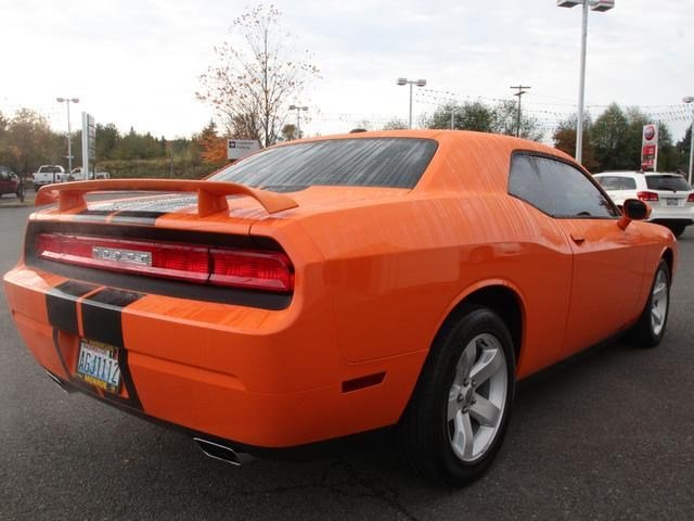 Dodge Challenger 2012 photo 2