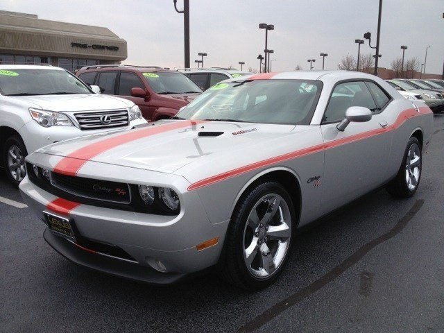 Dodge Challenger 2012 photo 2