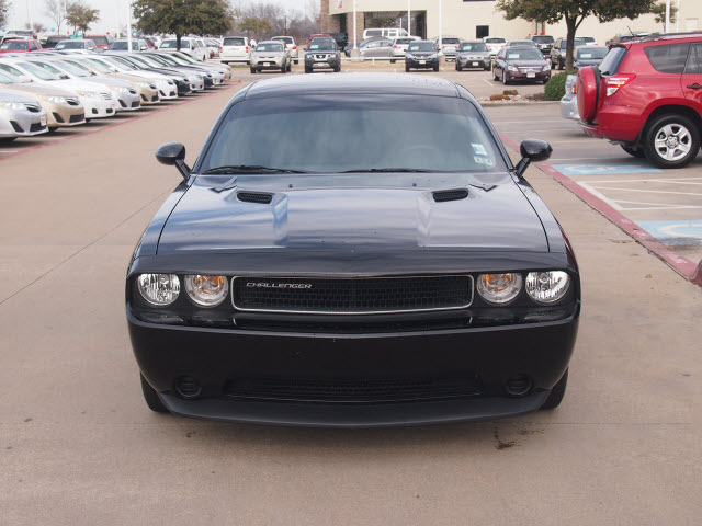 Dodge Challenger 2012 photo 1