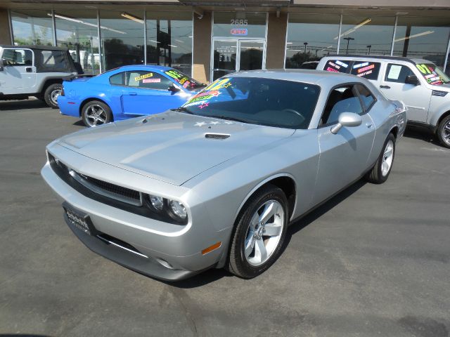 Dodge Challenger S Coupe