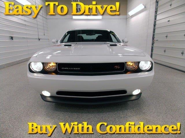 Dodge Challenger 2012 photo 2