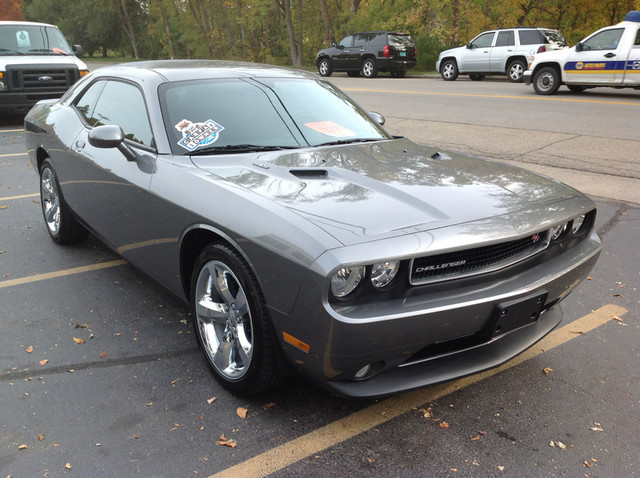 Dodge Challenger 2012 photo 2