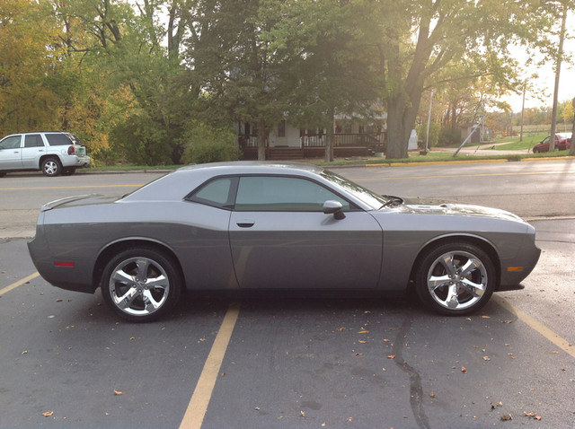 Dodge Challenger 2012 photo 3