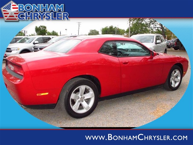 Dodge Challenger 2012 photo 2