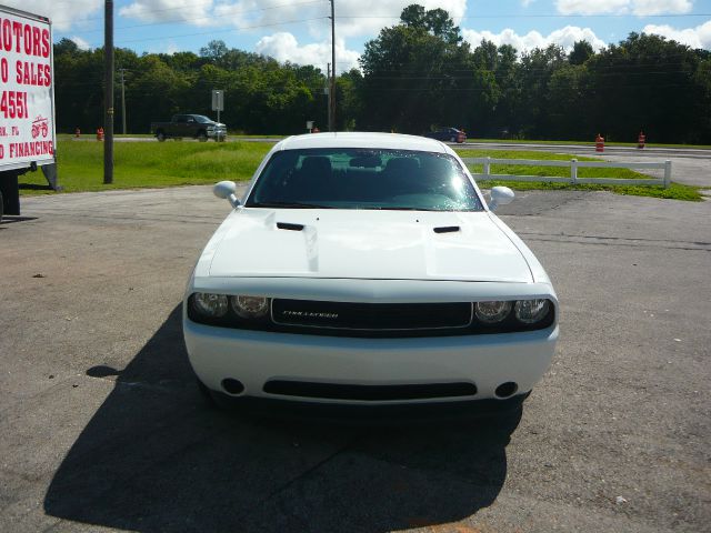 Dodge Challenger 2012 photo 4