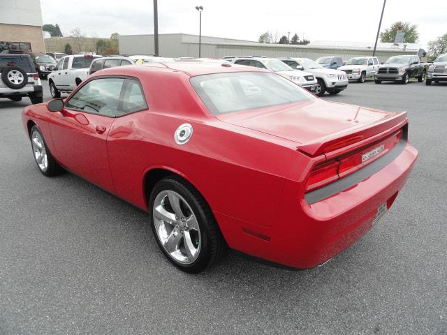 Dodge Challenger 2012 photo 4