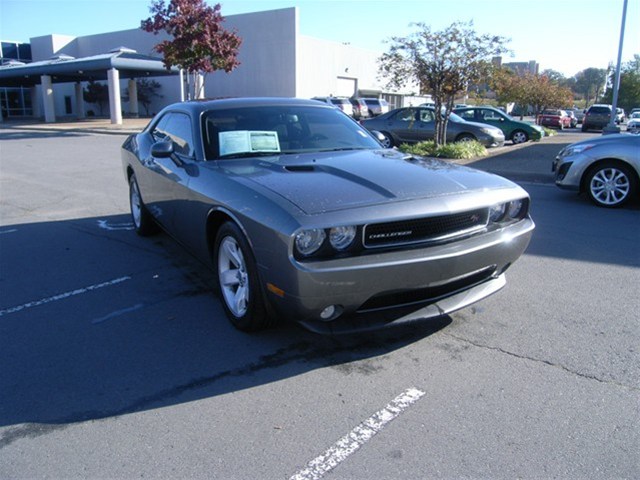 Dodge Challenger 2012 photo 4