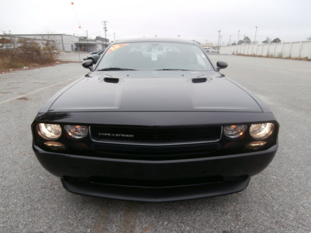 Dodge Challenger 2012 photo 1