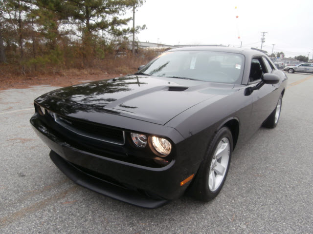 Dodge Challenger 2012 photo 2