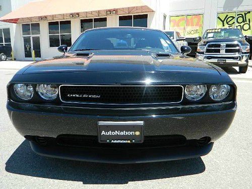 Dodge Challenger 2012 photo 29