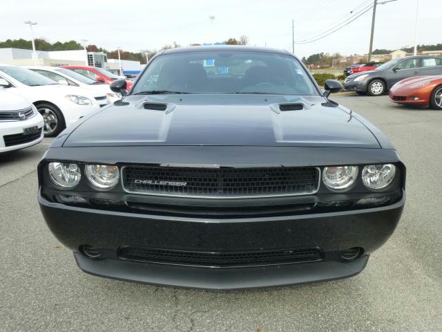 Dodge Challenger 2012 photo 5