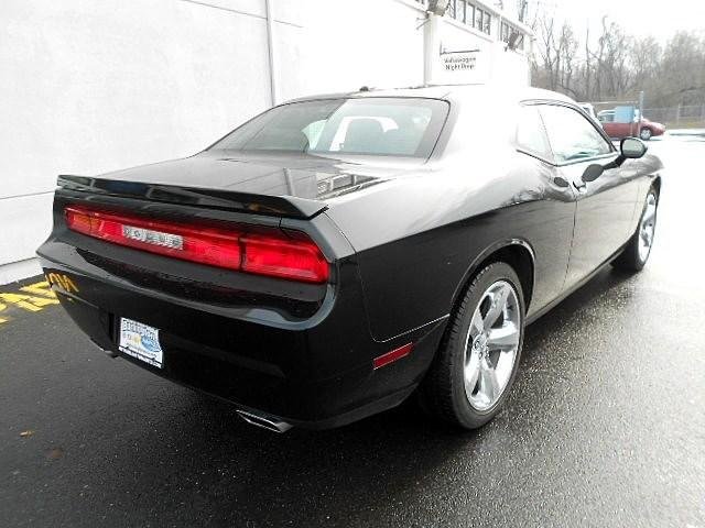 Dodge Challenger 2012 photo 5