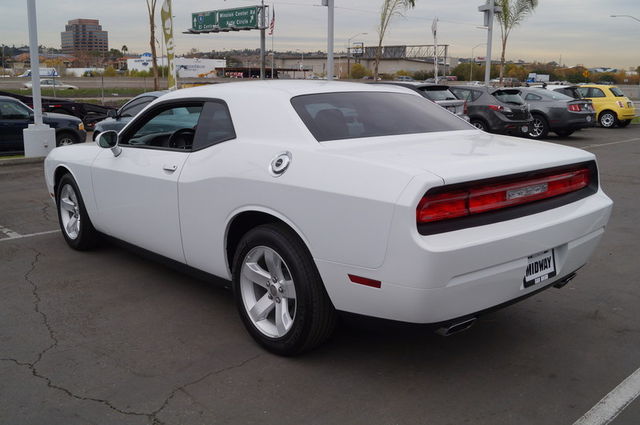 Dodge Challenger 2012 photo 5