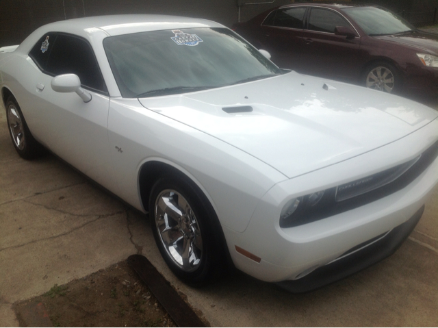 Dodge Challenger 2012 photo 2