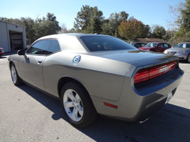 Dodge Challenger 2012 photo 2