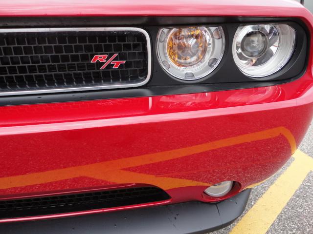 Dodge Challenger 2012 photo 4