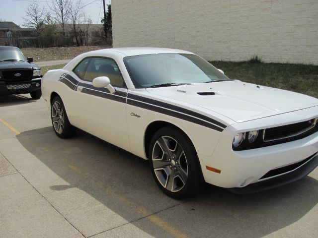 Dodge Challenger 2012 photo 4