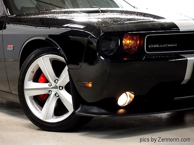 Dodge Challenger 2012 photo 3