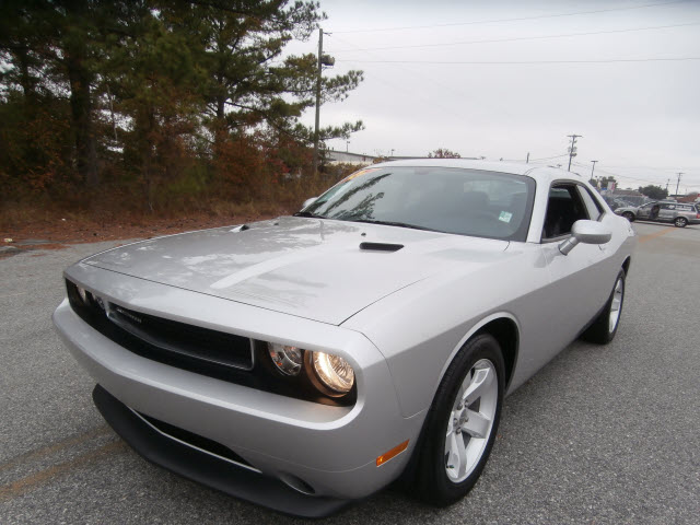 Dodge Challenger 2012 photo 2