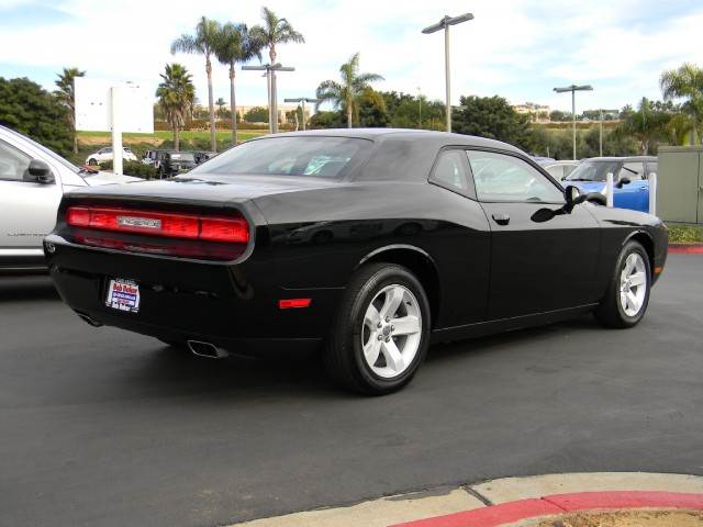 Dodge Challenger 2012 photo 5