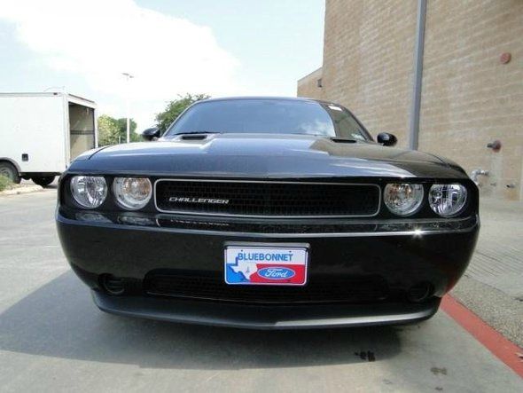 Dodge Challenger 2012 photo 16