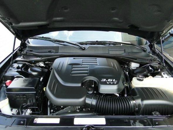 Dodge Challenger 2012 photo 4