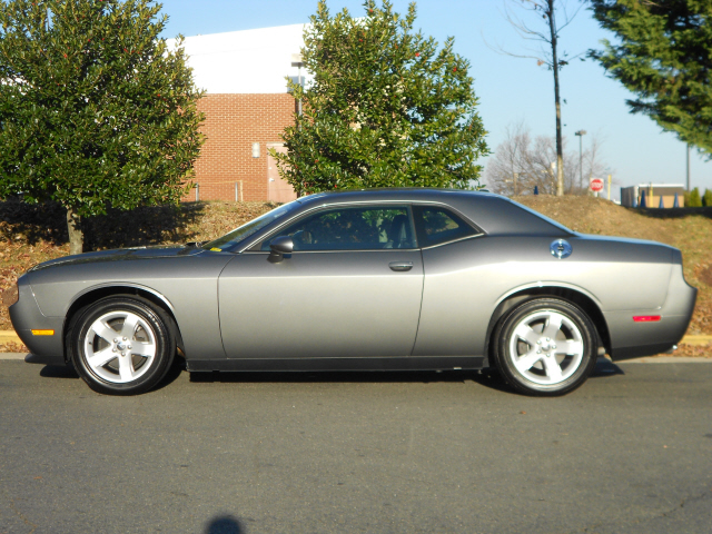 Dodge Challenger 2012 photo 1