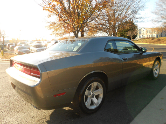 Dodge Challenger 2012 photo 4