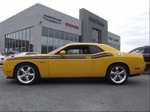 Dodge Challenger 2012 photo 2