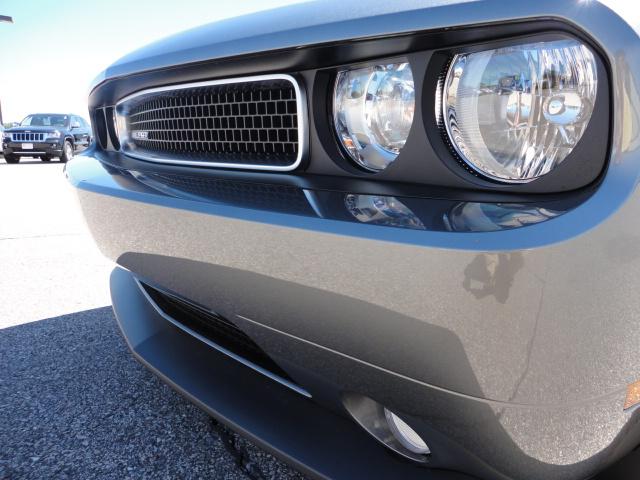 Dodge Challenger 2012 photo 4