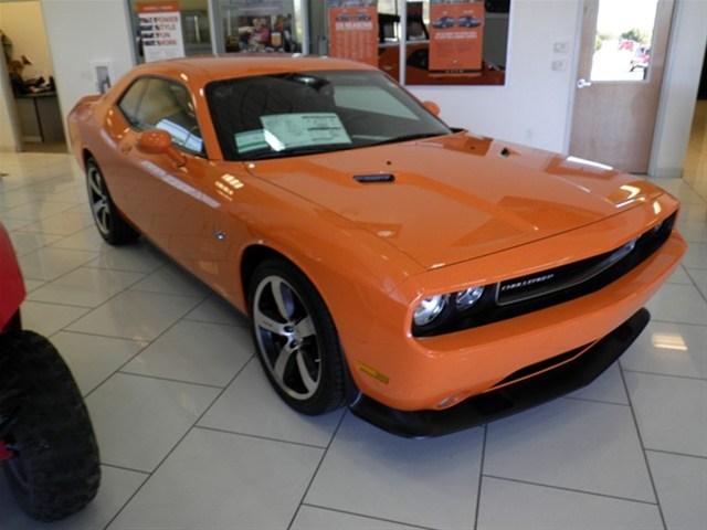 Dodge Challenger 2012 photo 2