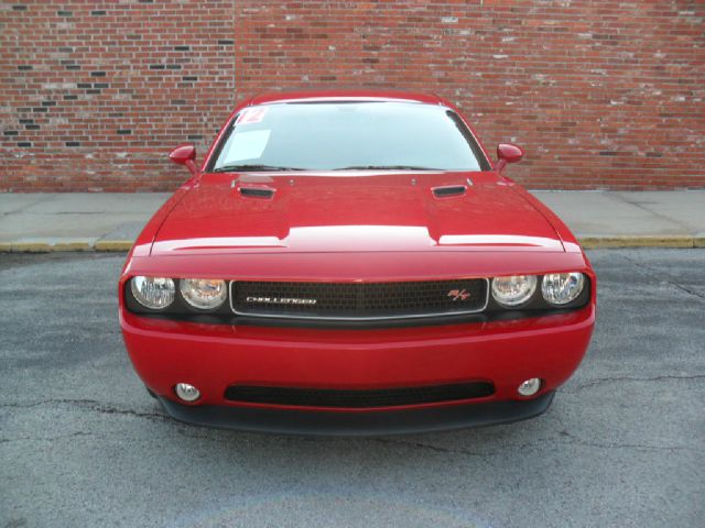 Dodge Challenger 2012 photo 2