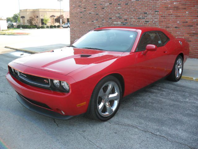 Dodge Challenger 2012 photo 4