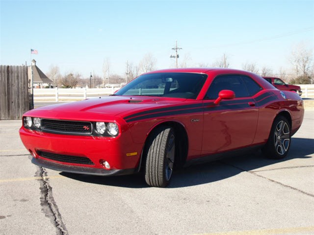 Dodge Challenger 2012 photo 3