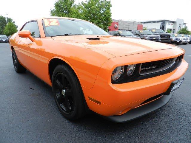 Dodge Challenger 2012 photo 2