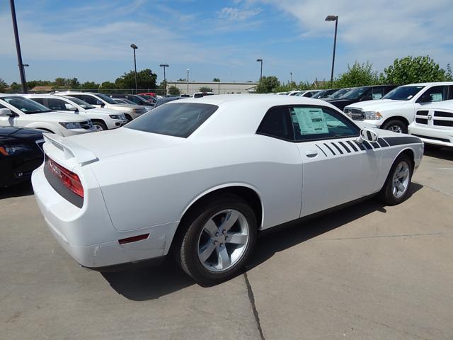 Dodge Challenger 2013 photo 1