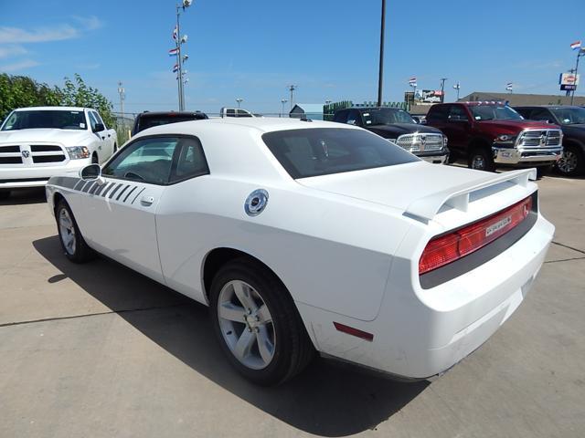 Dodge Challenger 2013 photo 2