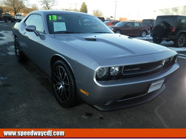 Dodge Challenger 2013 photo 1