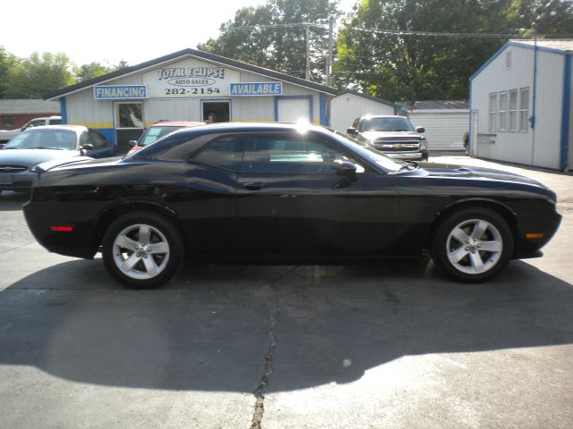 Dodge Challenger 2013 photo 10