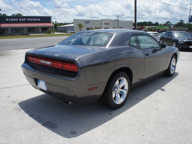 Dodge Challenger 2013 photo 3