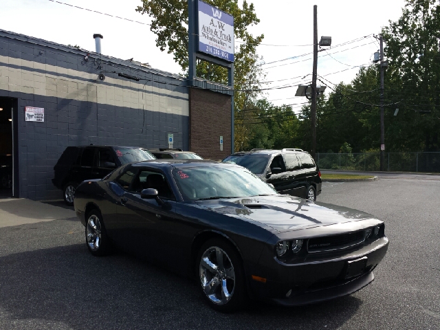 Dodge Challenger 2013 photo 1