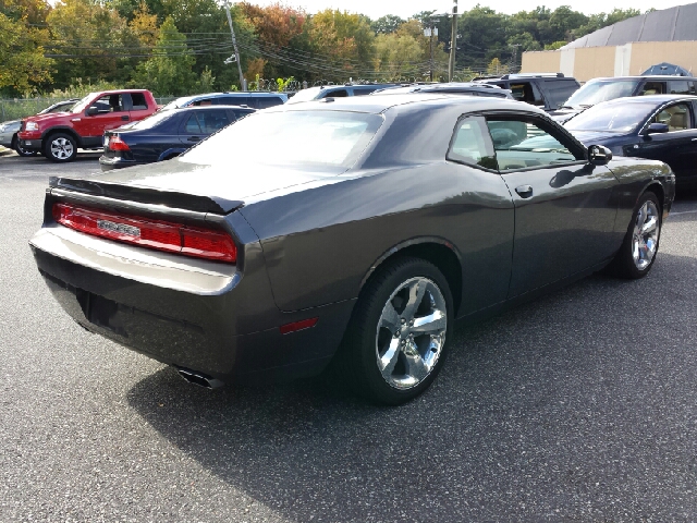 Dodge Challenger 2013 photo 3