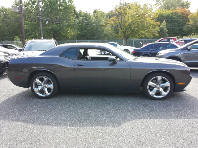 Dodge Challenger 2013 photo 4