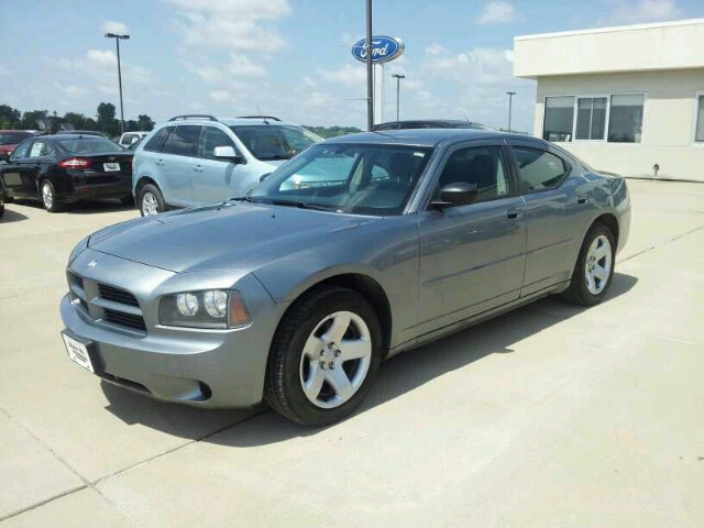 Dodge Charger SE Sedan